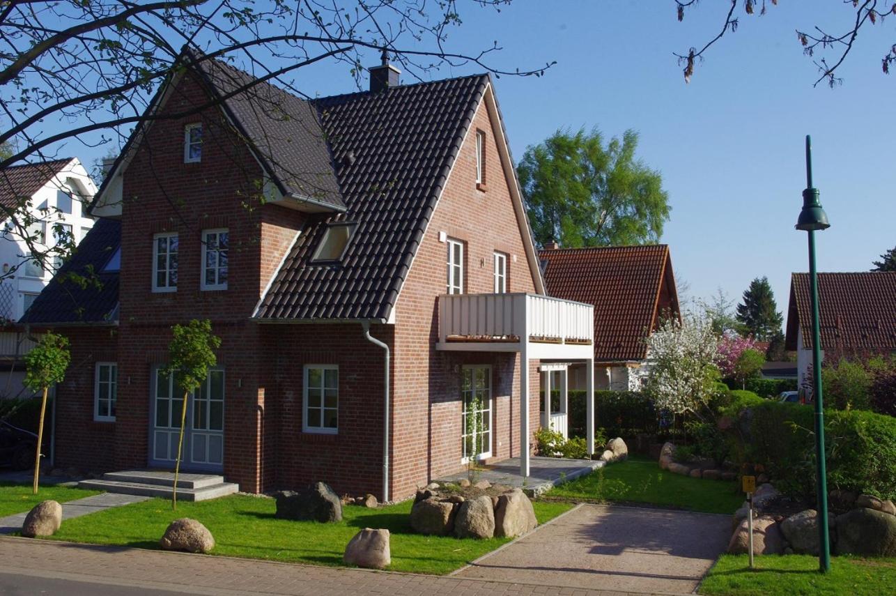 Haus Milena/Jann Apartment Rostock Ngoại thất bức ảnh