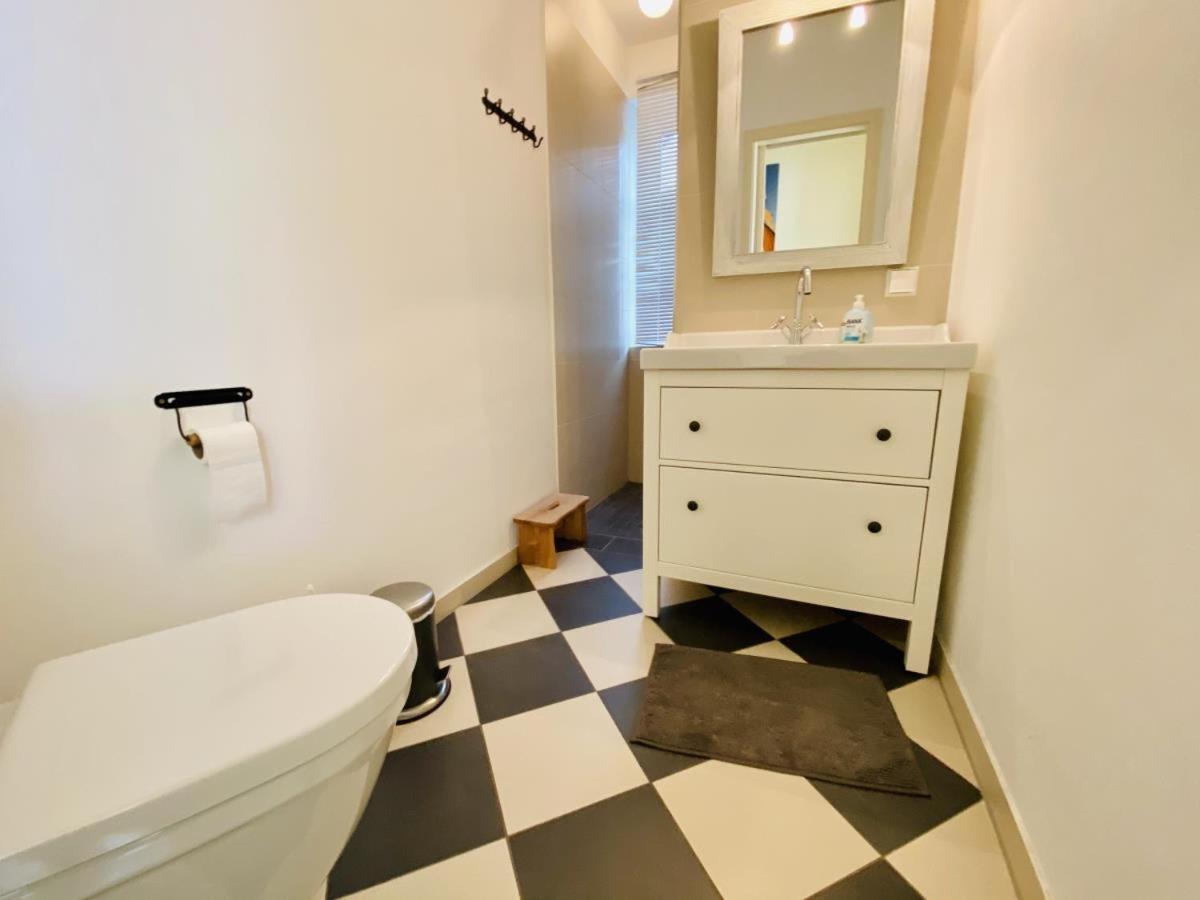 Haus Milena/Jann Apartment Rostock Ngoại thất bức ảnh